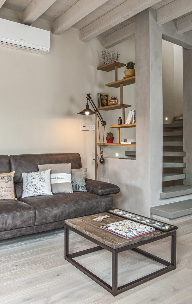 [Deco] Ático abuhardillado muy ecléctico en Italia – Virlova Style